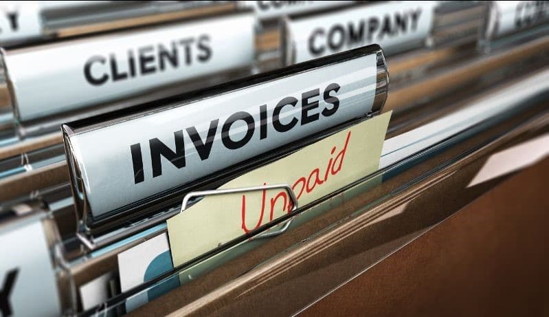 Text Reads: "Invoices Unpaid"